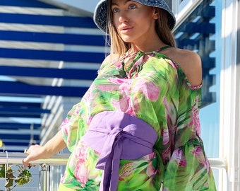 Tunica floreale in chiffon / Tunica estiva con maniche lunghe svasate e cintura in georgette viola / Tunica firmata Caramella Fashion - 022458