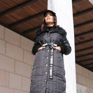 Black Maxi Puffer Coat: Women&#39;s Long Winter Jacket
