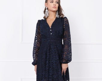 Robe de soirée bleu foncé - Mini-robe en dentelle en V profond vintage formelle élégante avec des manches longues et des boutons sur l'encolure