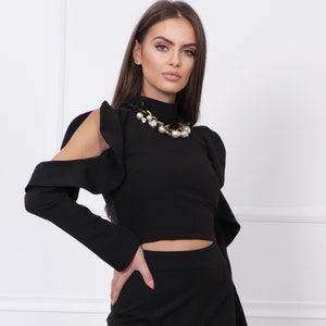 designer casual minimalist crop top