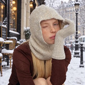 Handgefertigte Woll-Sturmhaube – Kuscheliger Strickschal mit Kapuze, Winter-Snood – 8 Farben