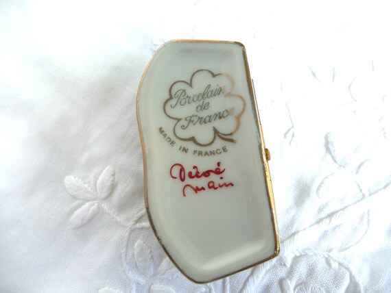 Vintage Limoges porcelain pill box - hand decorat… - image 5