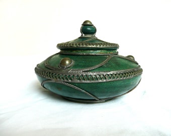 Vintage Moroccan glazed pot with metal filigree - green Moroccan lidded pot - vintage pot with filigree metal overlay