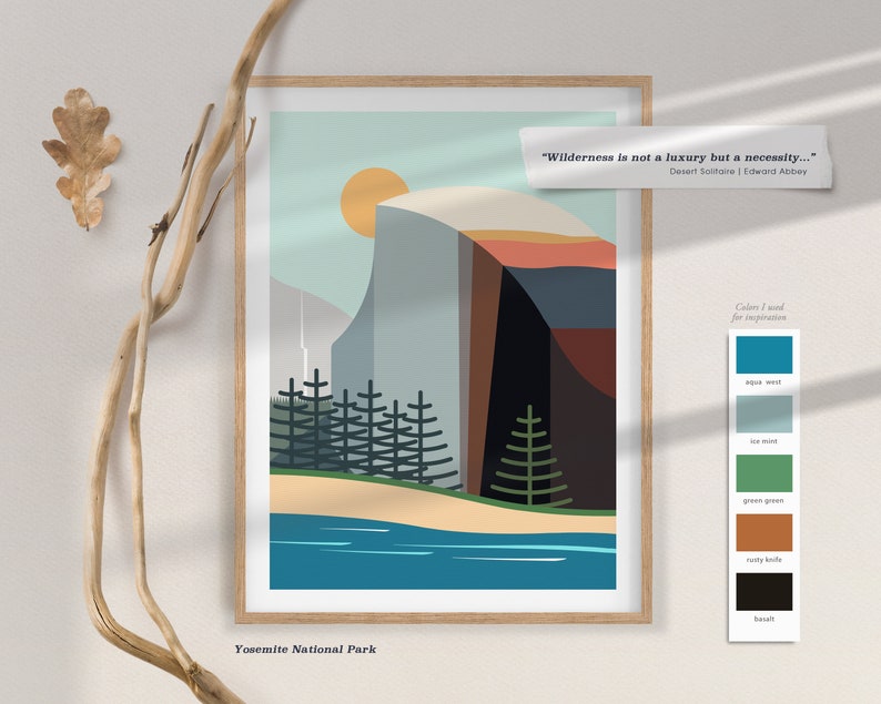 Puede incluir: Una ilustraci&oacute;n minimalista del Parque Nacional de Yosemite con una cita de Edward Abbey: "La naturaleza salvaje no es un lujo sino una necesidad..." La ilustraci&oacute;n presenta una cordillera, un lago y un bosque de pinos. La paleta de colores incluye tonos de azul, verde, marr&oacute;n y naranja.