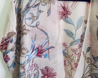 Boho Floral Cropped Kimono: Sheer Bohemian Beach Cover-Up
