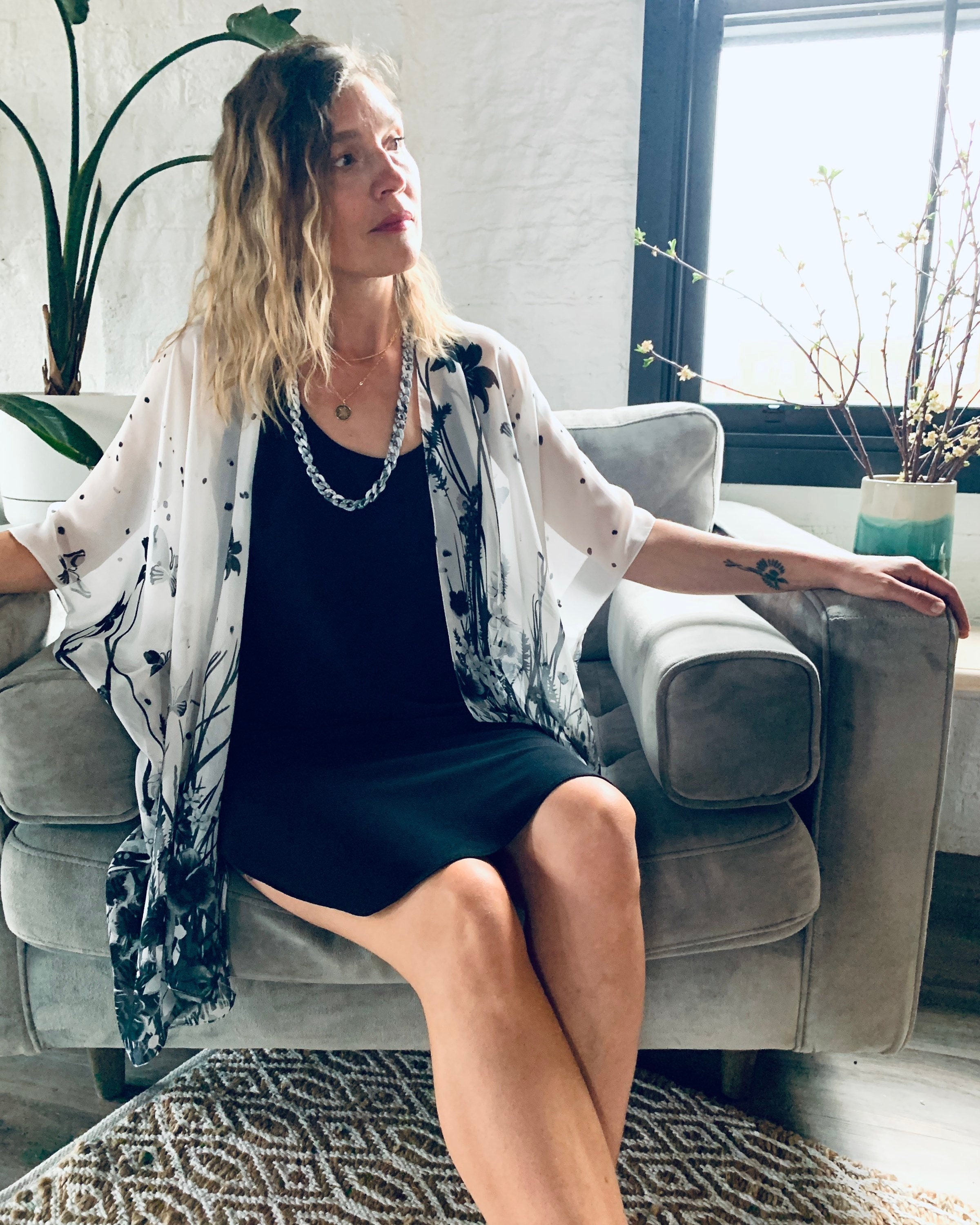 Bohemian Kimono White With Black Floral 