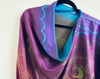 Châle drapé - Réversible Purple Vibrant Rainbow Paisley Pashmina Poncho Shawl Scarf Cover Up Boho