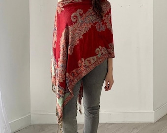Reversible Paisley Pashmina Shawl: Bohemian Draped Poncho