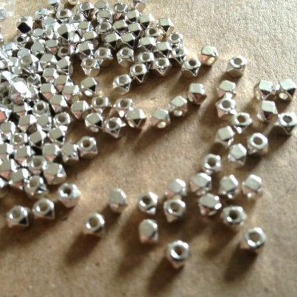 Argento 3mm Nugget perline, Faceted Nugget, avvolgere il bracciale forniture, impacco di perline, di pelle