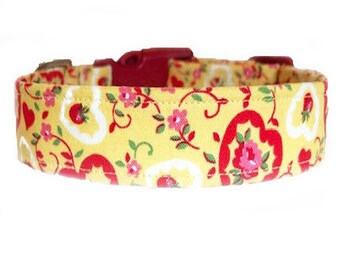 Hearts & Rose Dog Collar, Pale Yellow Collar, Floral Dog Collar, Girl Dog Collar