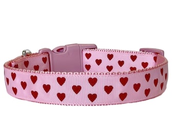 "Hundehalsband ""Hearts Martingale"""