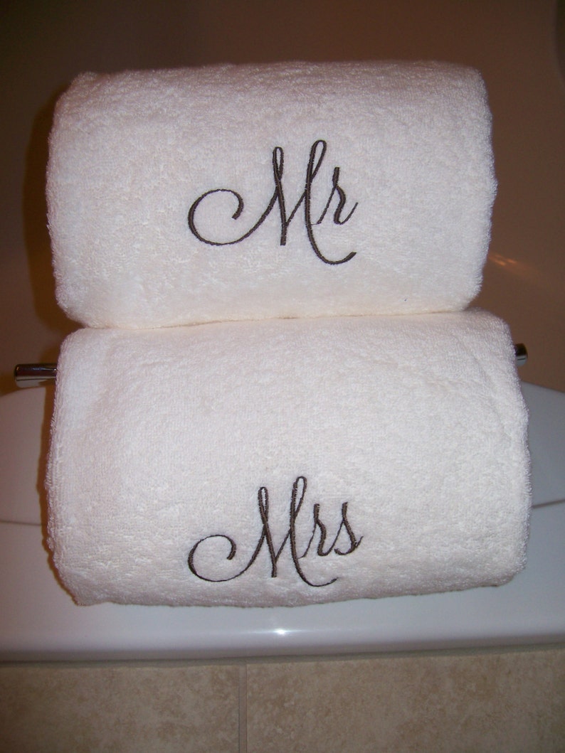 Mr. and Mrs. Embroidered Luxury Bath Towels Wedding Gift Etsy