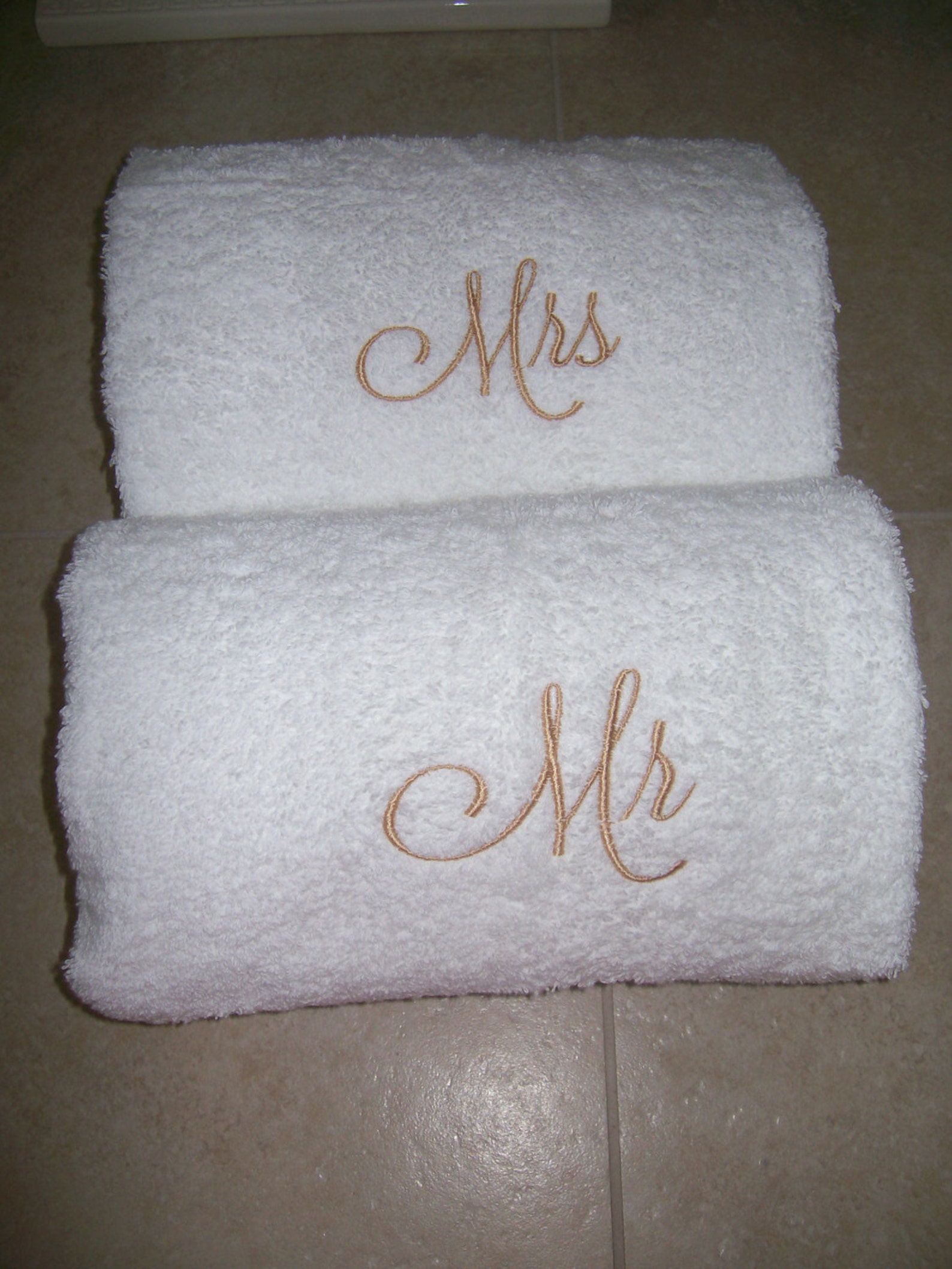 Mr. and Mrs. Embroidered Bath Towels Wedding Gift Etsy