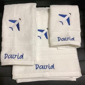 Sky High Comfort: Personalized Airplane Embroidered 3-Piece Bath Towel Set