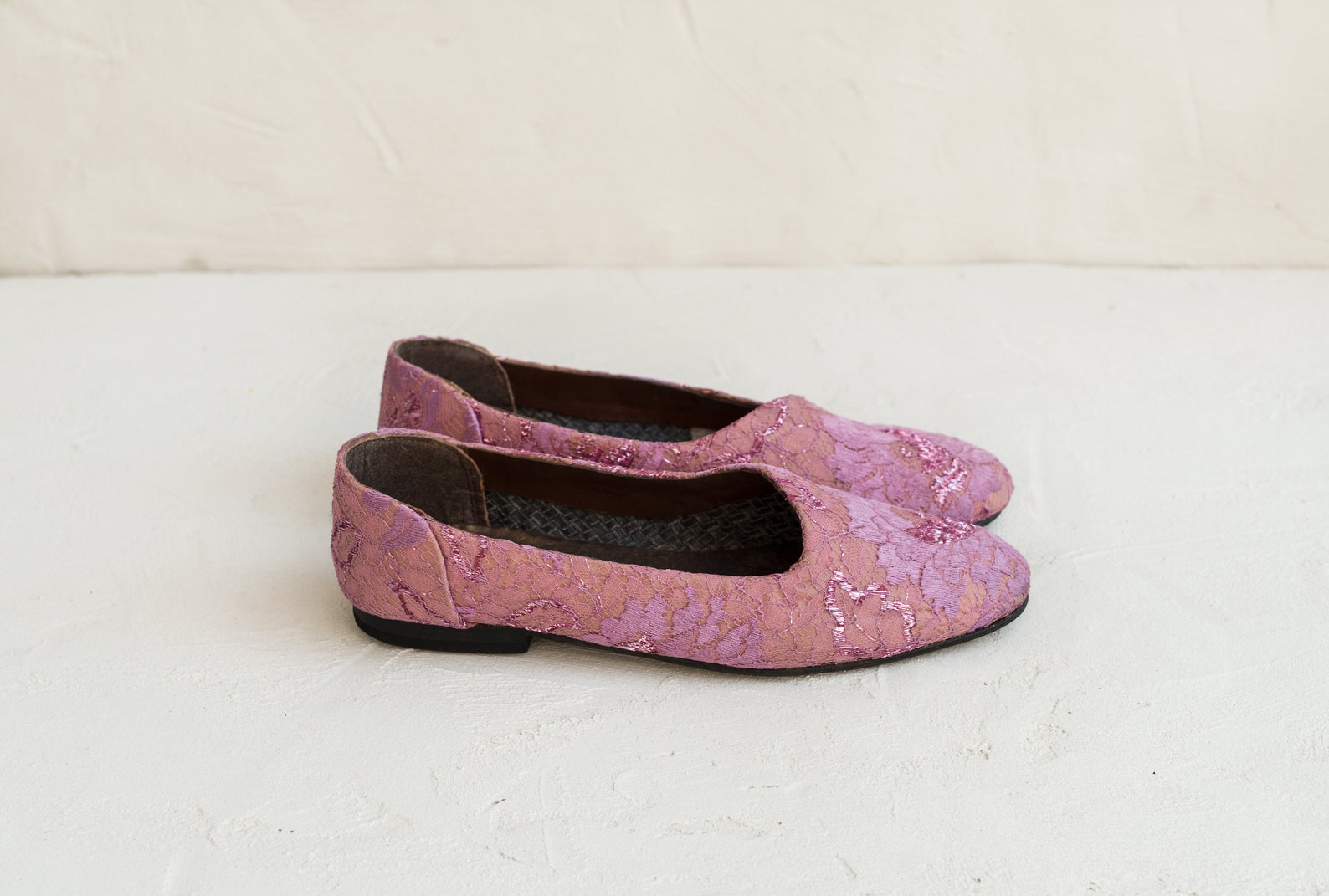 pink and purple lace shoes - vintage 1990s ballet flats - rachel slip ons 35% off
