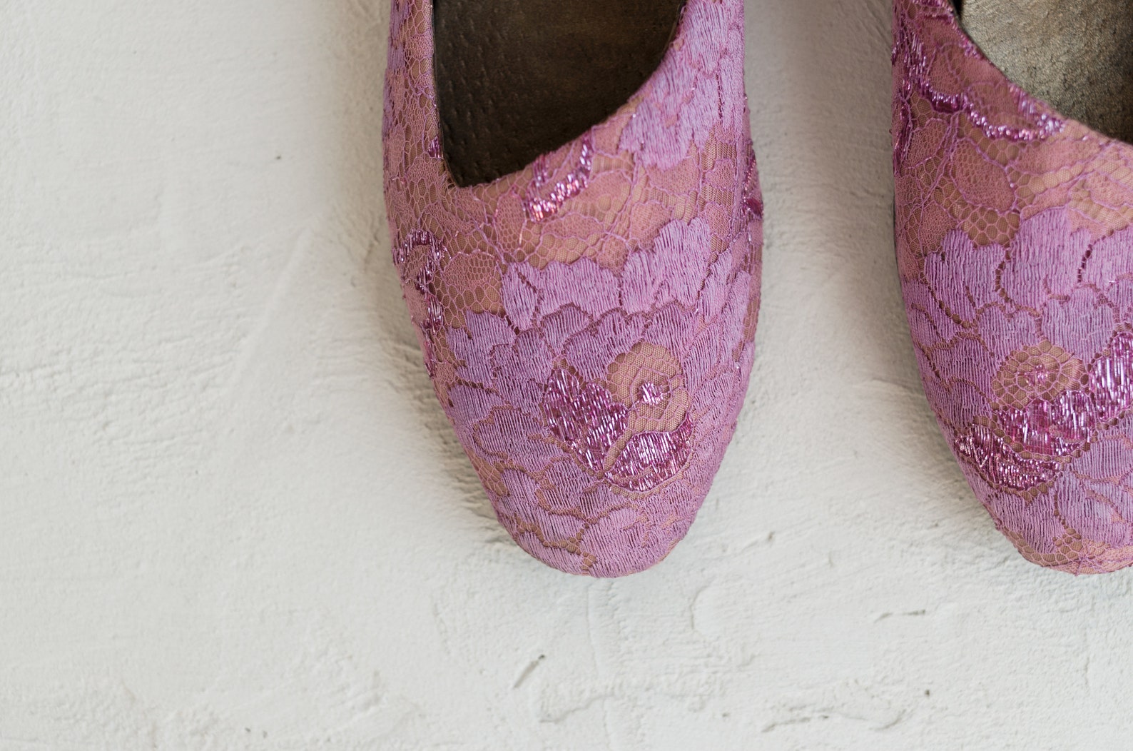 pink and purple lace shoes - vintage 1990s ballet flats - rachel slip ons 35% off