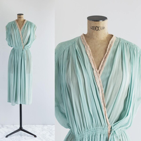 40s Mint Green Dressing Gown - 1940s Nightgown - Ice Kindgom Robe