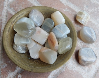 Moonstone Tumbled Stone