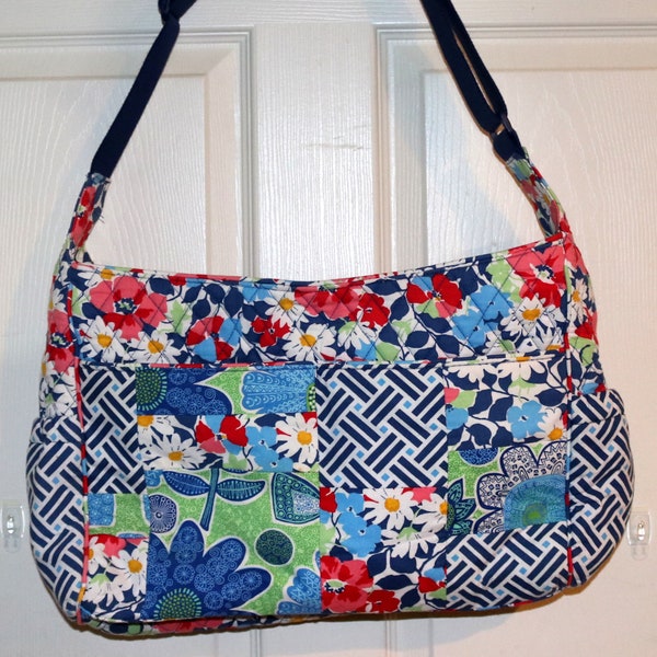 Vera Bradley Handbag - Diaper Bag - Baby Bag - Zipper Closure - Retired Pattern - Green Vera Bradley Label