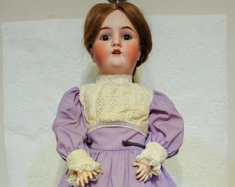 Antique Bisque Doll: Alt, Beck, Gottschalck 