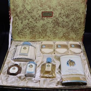 Vintage Yardley of London &quot;English Lavender&quot; Boxed Gift Set - Sealed Unopened - 8 pc Set