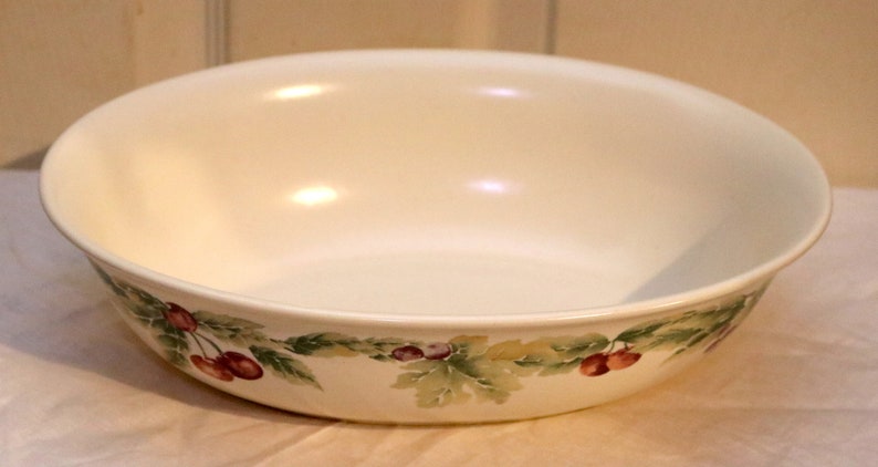 Pfaltzgraff Jamberry Oval Serving Bowl