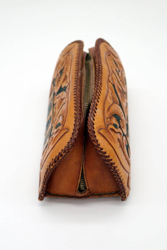 Vintage 1970s Tooled Leather Toiletry Kit All Origi… Gem