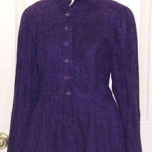 1980s Vakko Suede Skirt Suit - Vintage - Royal Purple - Size 8 - Peplum Jacket