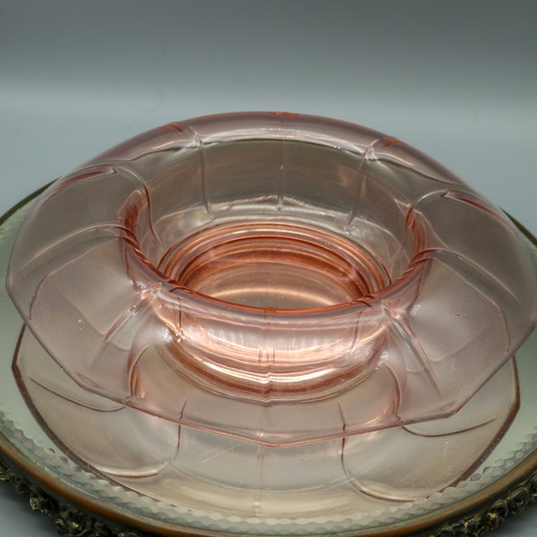 Vintage Roll Edge Pink Depression Glass Bowl - 1930s - Good Condition - Spring Bowl