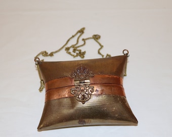 アールデコ 真鍮 & 銅 パフ ピロー パース - ベルベット裏地 - 1930 年代 - ロング チェーン - 装飾留め金