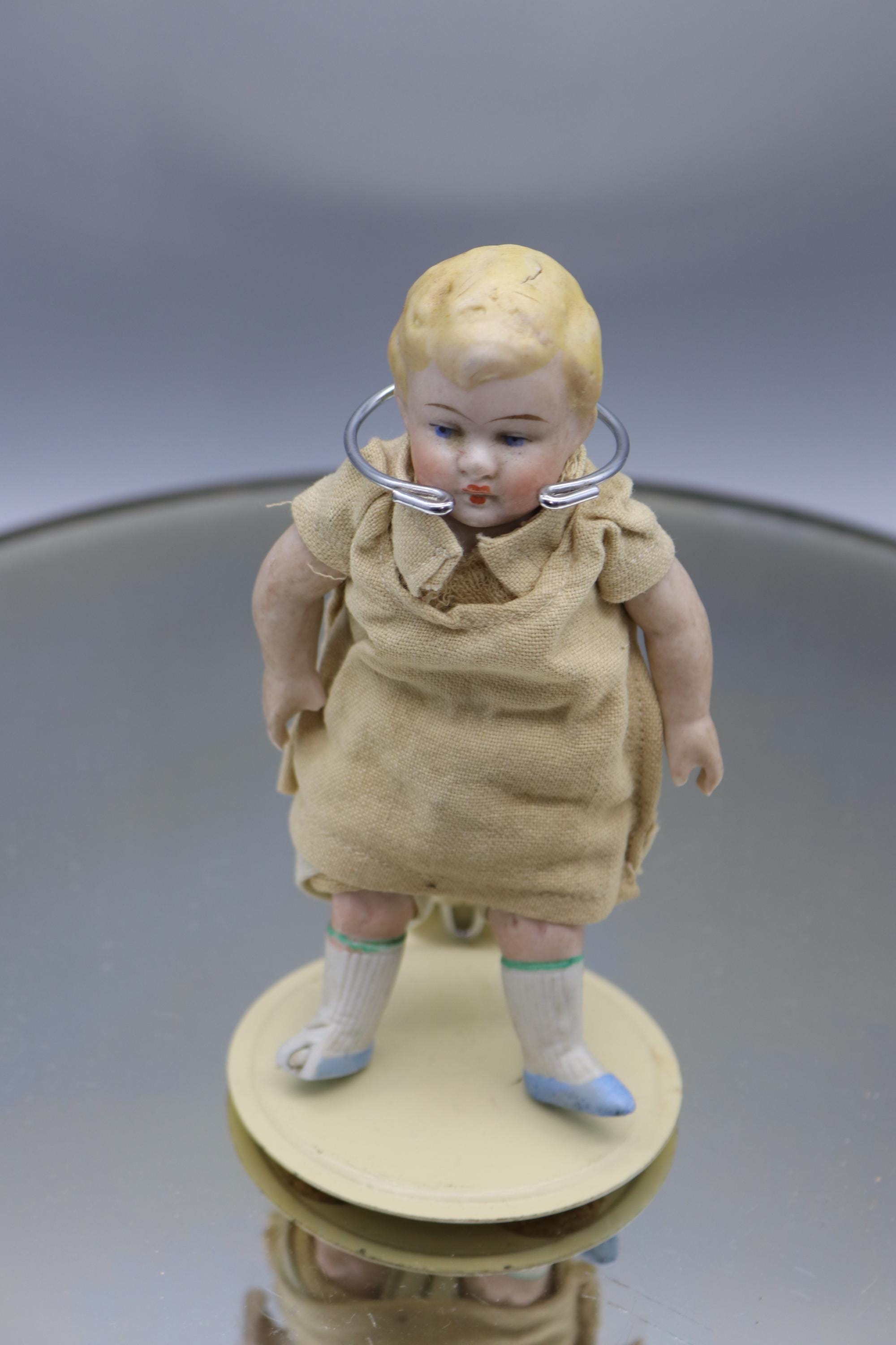 ビスクベビー　陶器　人形　赤ちゃん　ミニチュア　ドイツ　ヴィンテージ Antique porcelain baby dolls - Etsy 日本