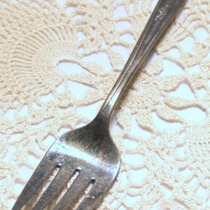 International Silver Rogers & Bros - &quot;Lady Fair&quot; - Meat Fork - 1957 - Pre-Owned
