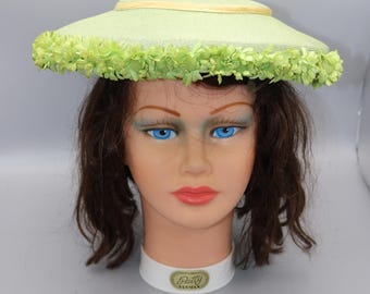 1950s Pale Green Floral Hat - New Look Era Vintage Millinery
