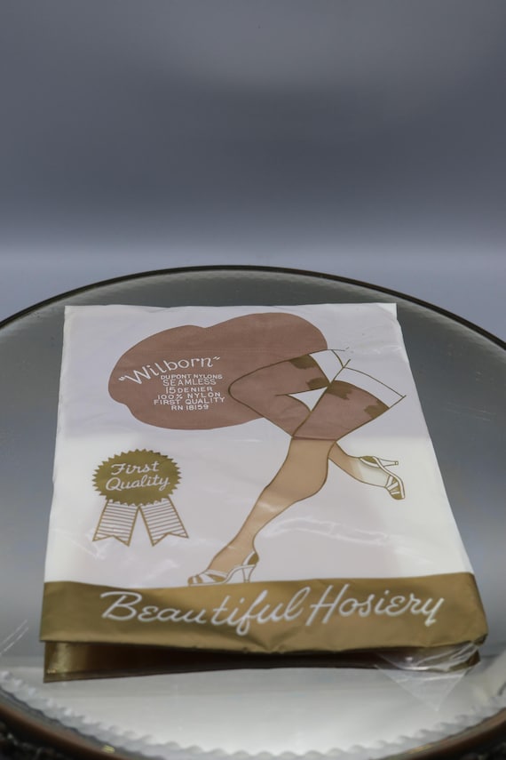 Vintage 1950s Wilborn Seamless Stockings - Dupont Nylons - 15 Denier - 100% Nylon - NOS - Original Package