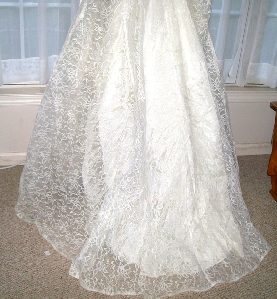 1940s WEDDING GOWN main image 1