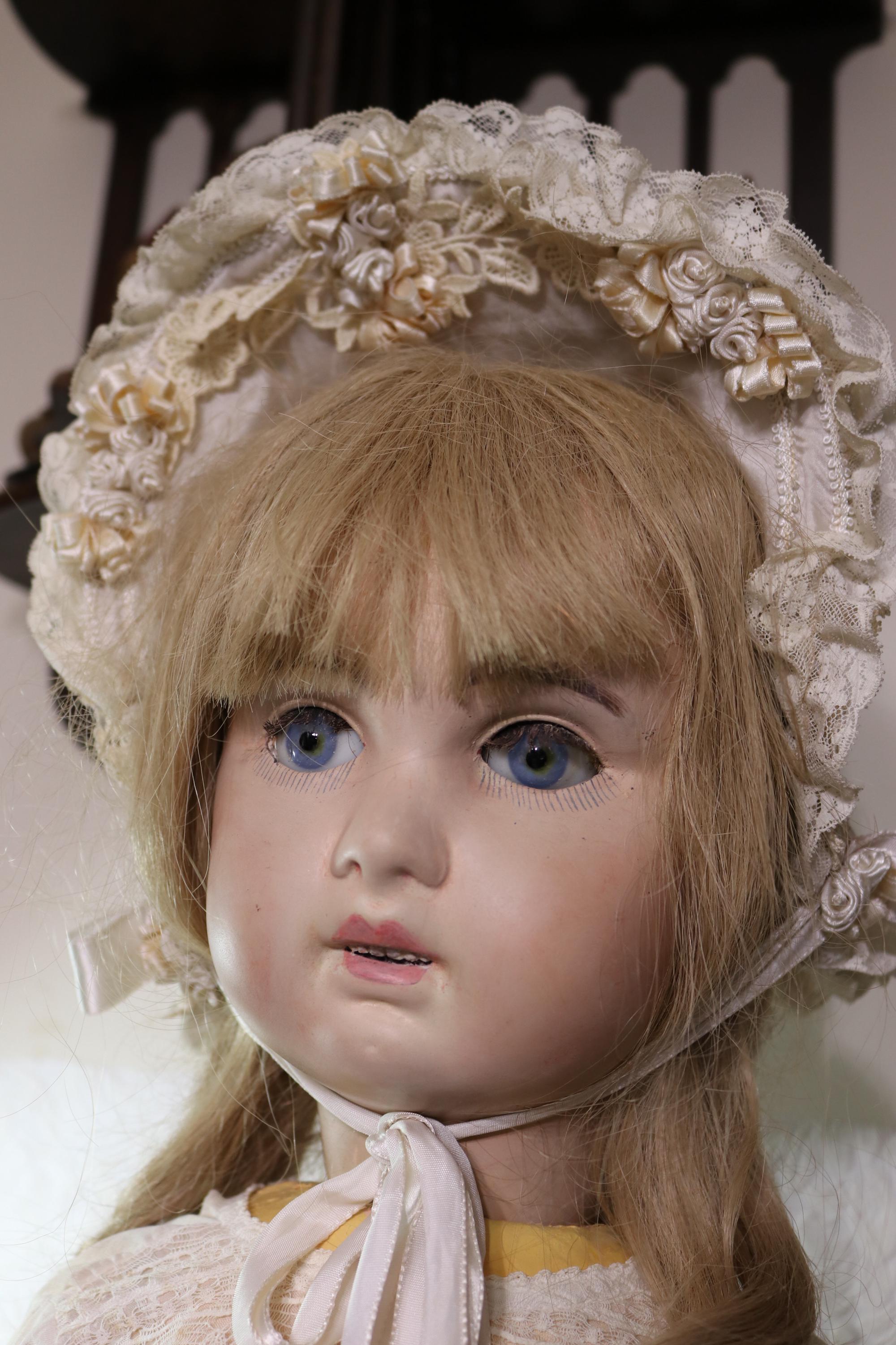 希少なジュモーS.F.B.Jフランス人形：身長34インチ/85cm、サイズ15