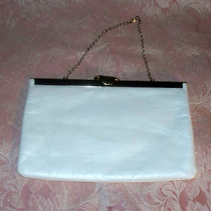 1950s Cream Clutch - Purse  -  Vintage - Party Bag - Etra - Leather