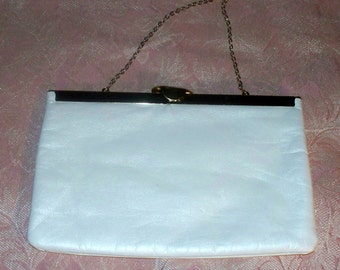 1950s Cream Clutch - Purse  -  Vintage - Party Bag - Etra - Leather