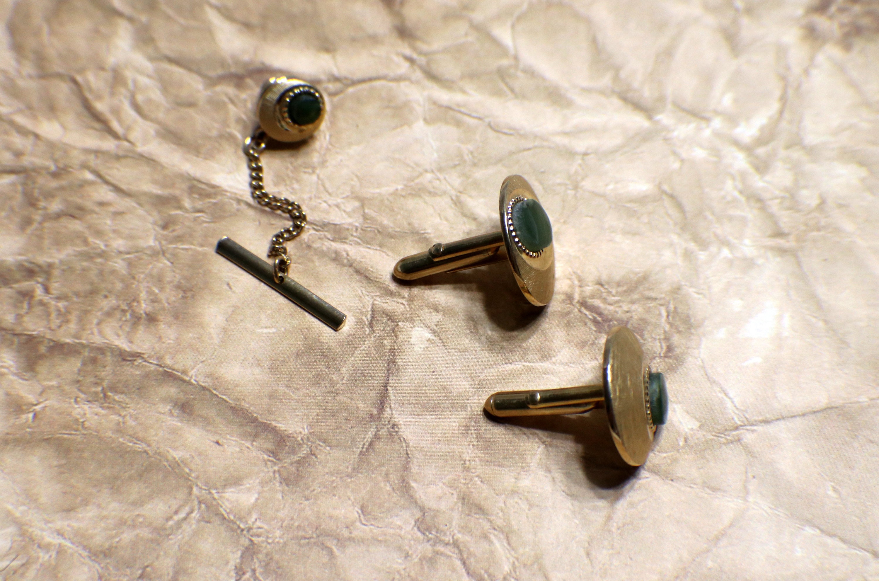 Lot Boutons De Manchette & Pince à Cravate Vintage Swank - Or Et Fausses Perles