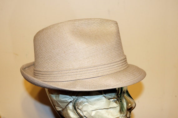Kangol Designs Fedora - Beige - Feather Side Accent - Size M  display picture 1