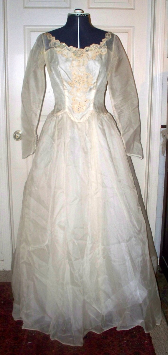 1950s Ivory Wedding Gown - Wedding Dress - Handmad