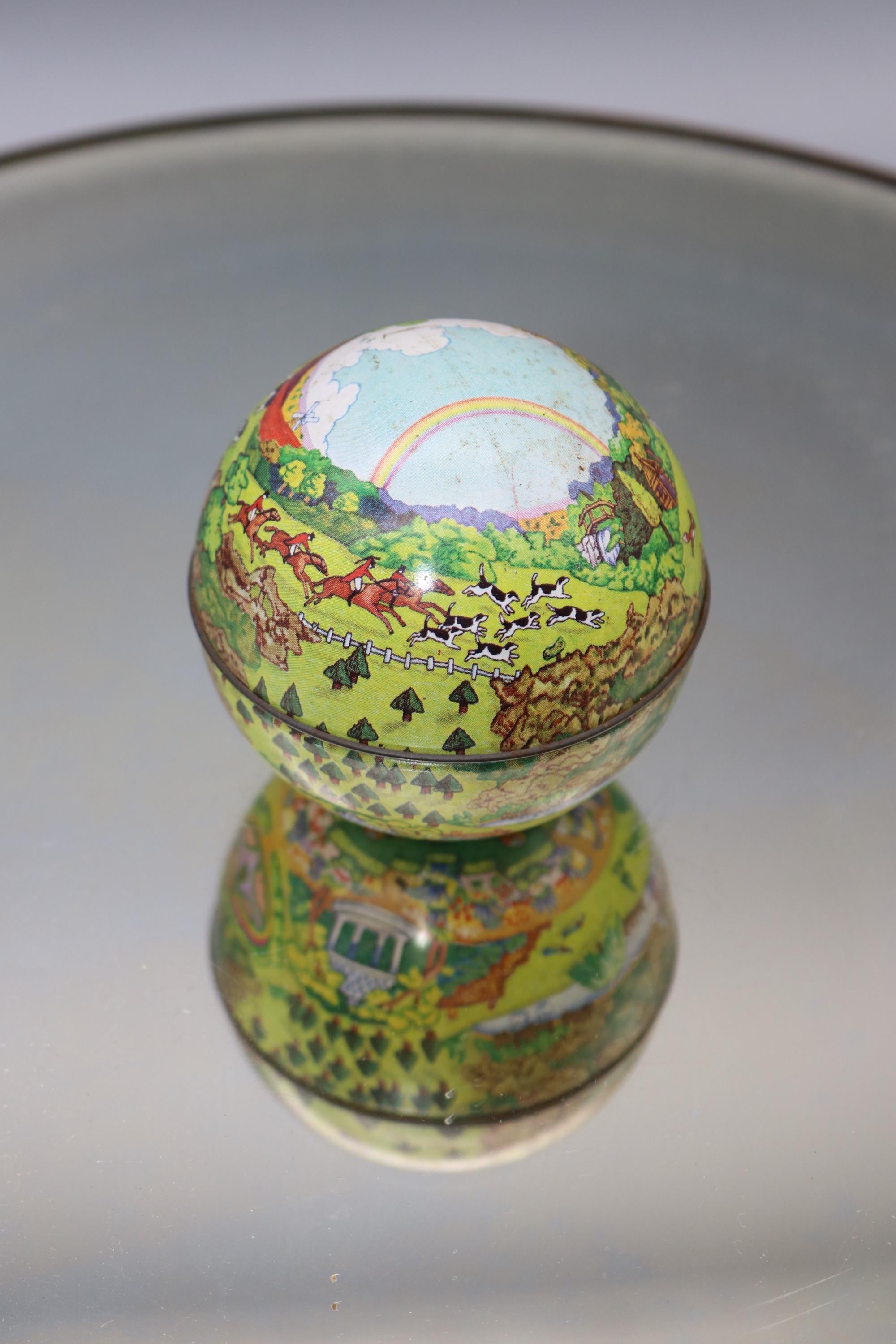 Dodo Designs Ball Candy Tin: English Countryside Scene