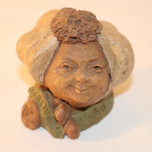 Vintage Tom Clark Gnome - &quot;Garlina&quot; - Edition 46 - Dated 1983 - Pecan Resin Figurine