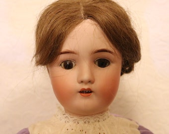 Antique Bisque Doll: Alt, Beck, Gottschalck 
