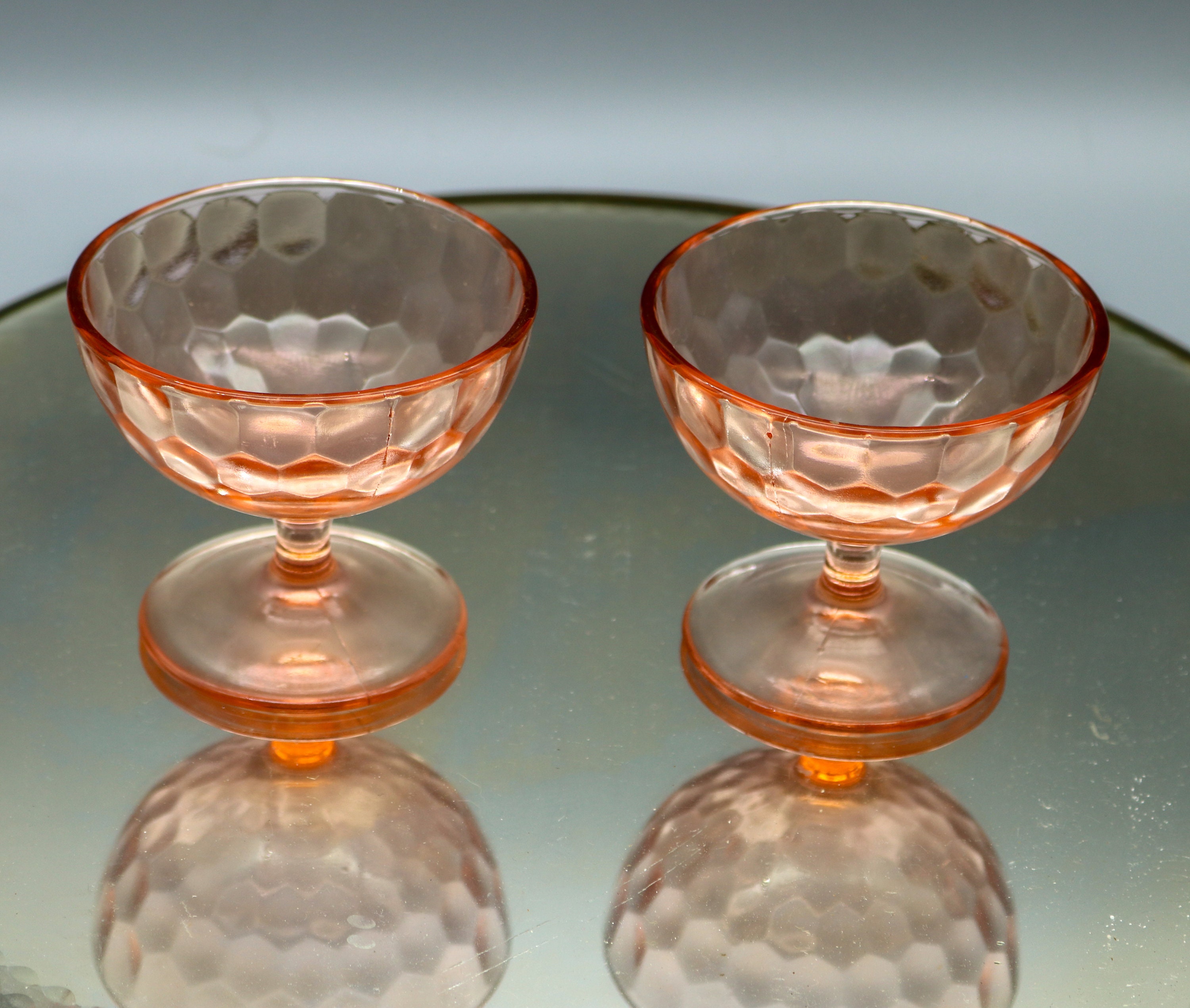 Vintage Jeanette Hex Optic Waben-Sherbetgläser - Pink Sherbet - 2er-Set - 1930er Jahre - Footed Sherbet