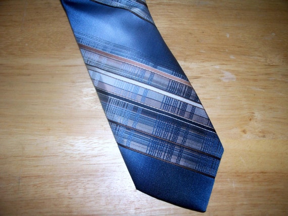 Vintage Oleg Cassini Men's Tie  - 100% Silk - By … - image 2