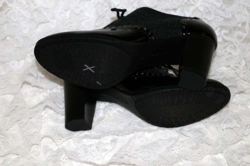 Block Heel Wool Size 6.5 Bandolino Oxfords Patent Leather Brogues