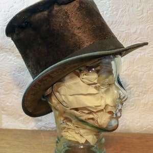 Chapeau vintage en peau de castor pour poêle à bois - Chapeau Broadway S&S - F Maggs « The Hatter » Canandaigua, NY - Vendu tel quel