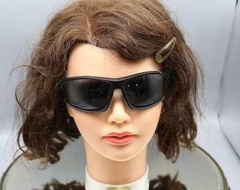 Field & Stream Sunglasses - SR1115 - Gray Grey Lenses - Bugle BLK POL BUS - Polarized - 1990s