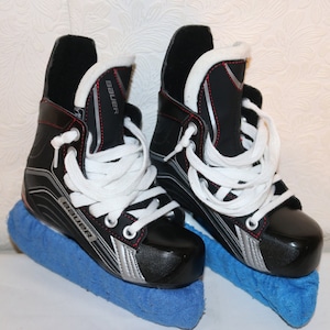 Bauer Vapor Boy&#39;s Hockey Skates in Original Box - X200 - Size YTH12R Fits us 13 Shoe/eur 31/uk 12.5/cm 19.5 - Skate Covers Included